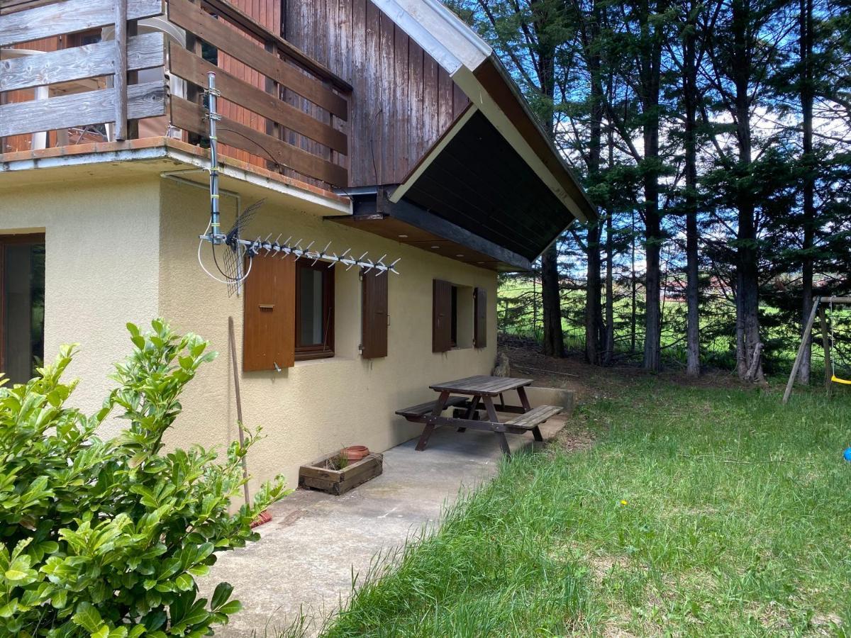 Appartement Dans Le Chalet La Chapelle-en-Vercors Exterior photo